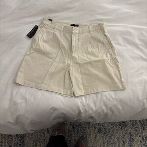 Banana Republic Women's Tan Shorts